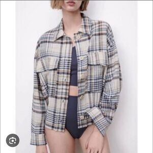 Zara Plaid Button-Up Jacket in Cream and Black